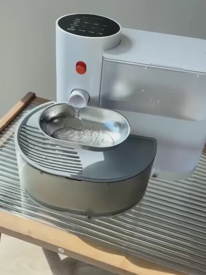 Self-refilling water bowl demo video